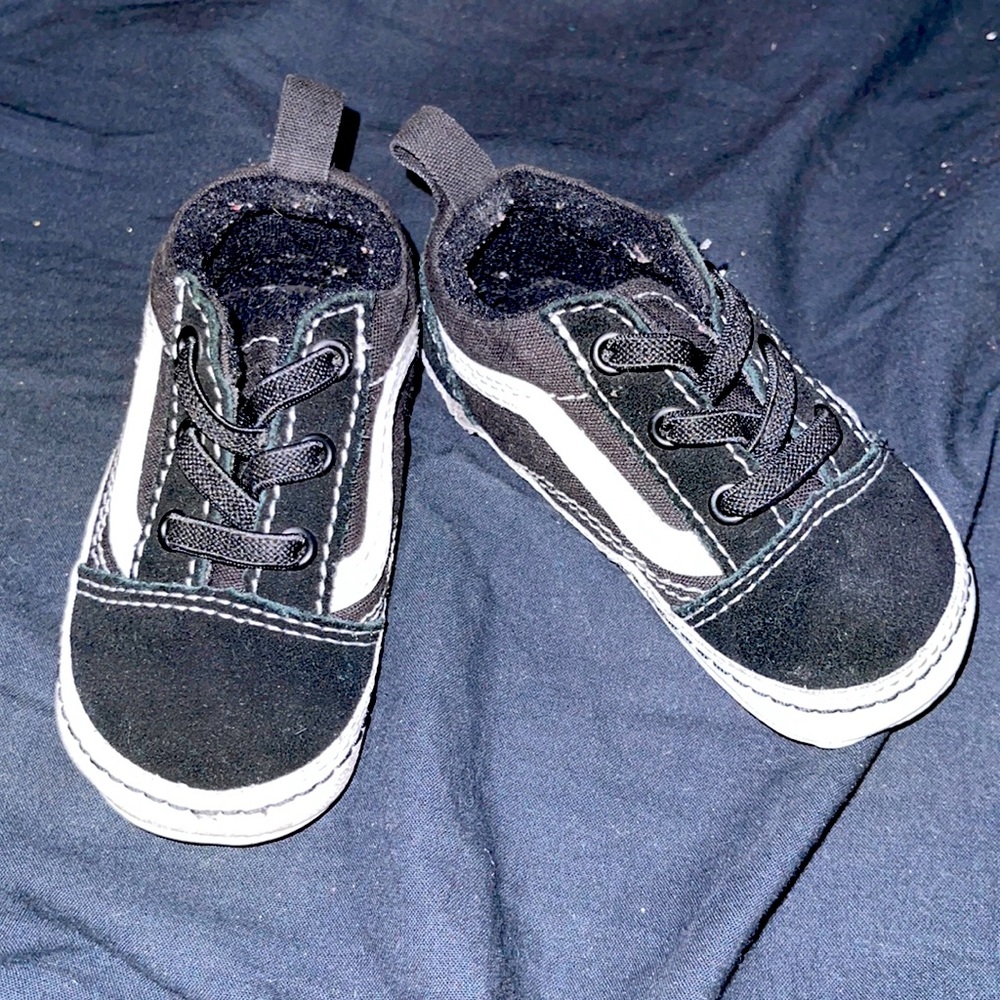 Vans infant shoes